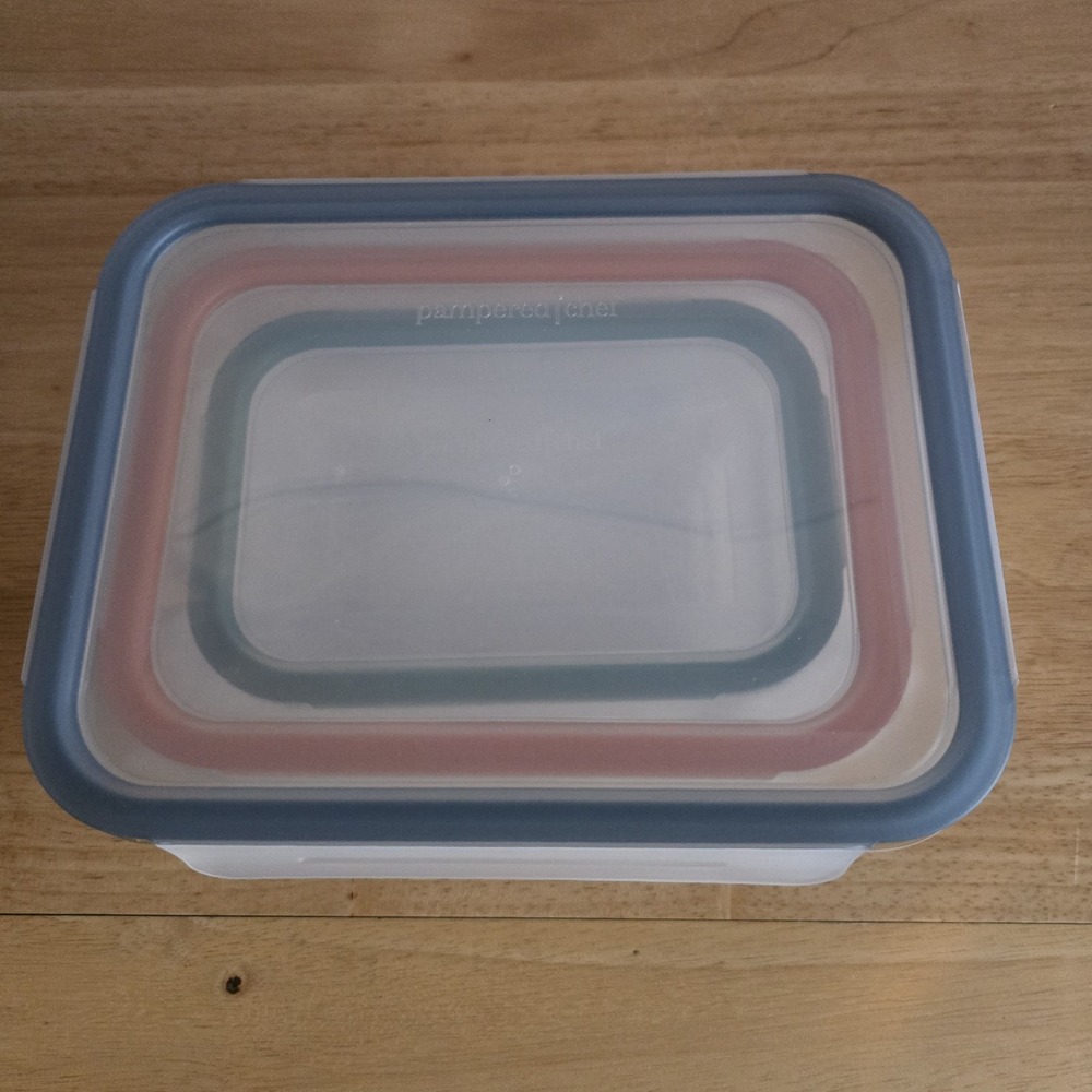 Pampered Chef 101448 Leakproof Glass Container Set Clear Multicolor Nesting - Picture 3 of 5